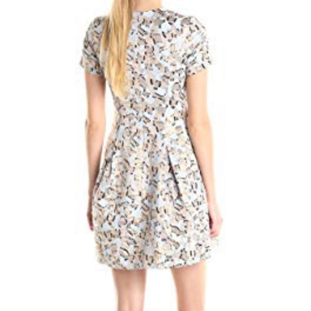 Vince Camuto cheetah dress - Picture 2 of 7